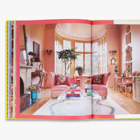 Living Bright: Fashioning Colourful Interiors