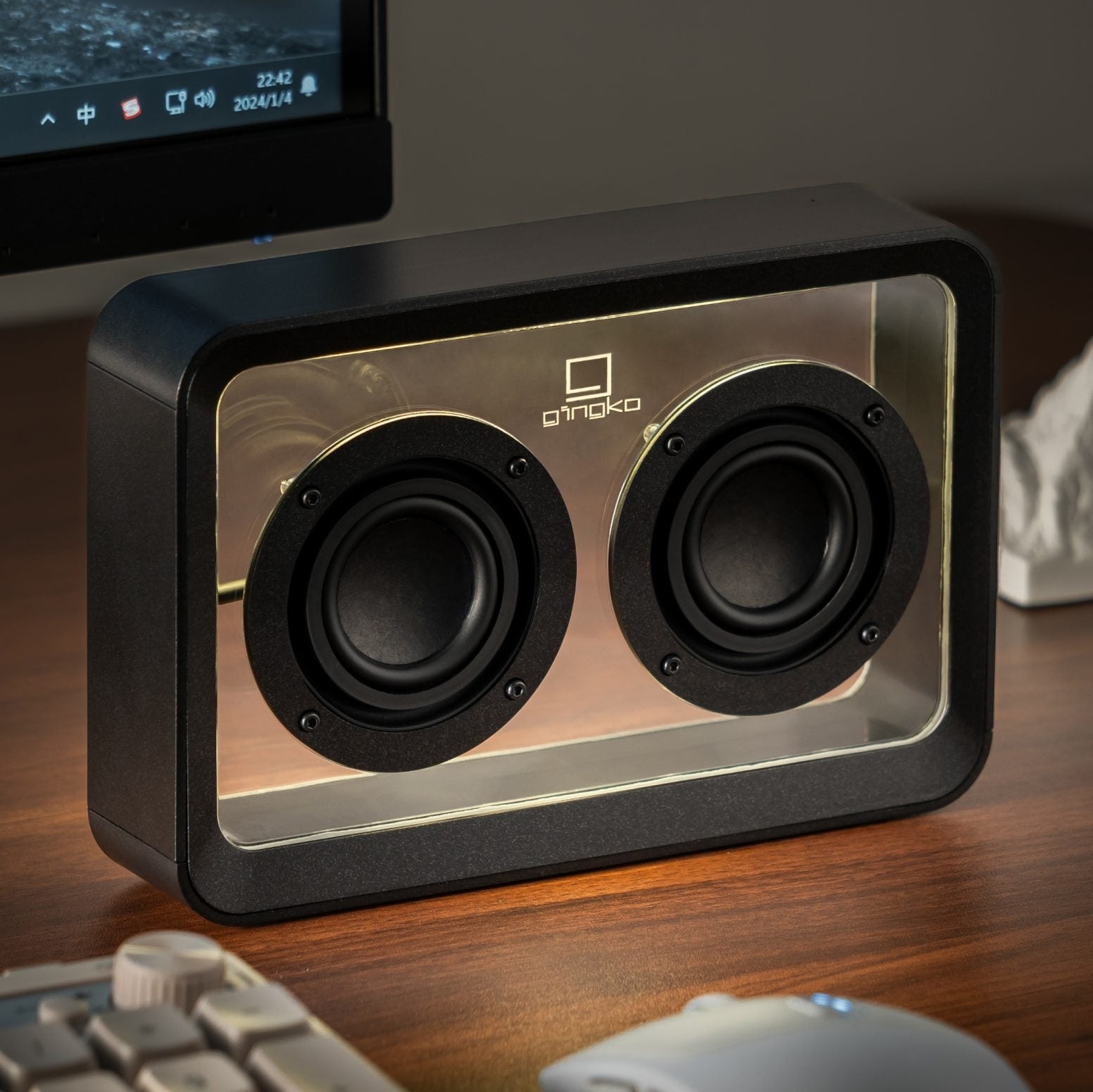 Mage Bluetooth Speaker