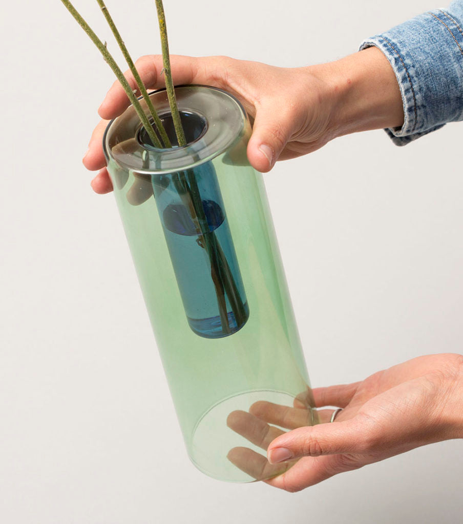 Reversible Vase