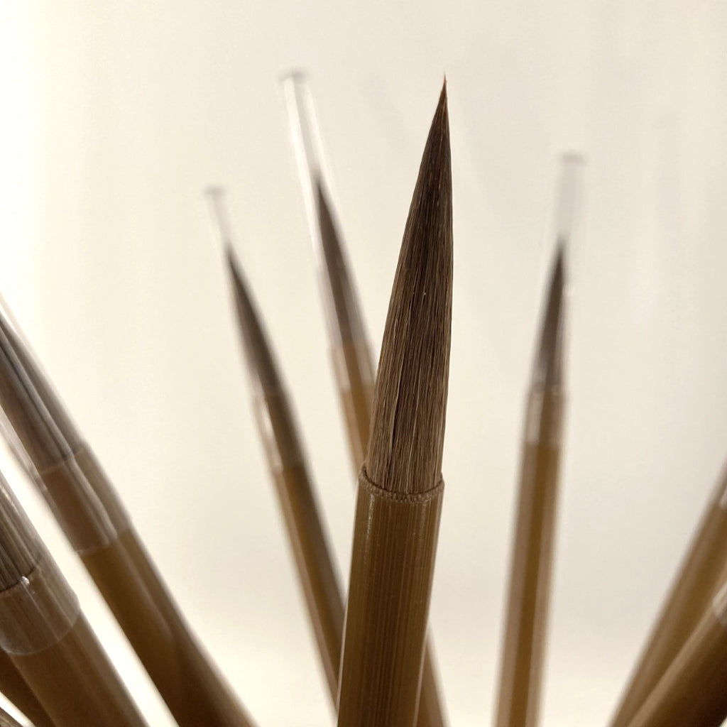 Kuretake Calligraphy Brush Medium Size for Intermediates