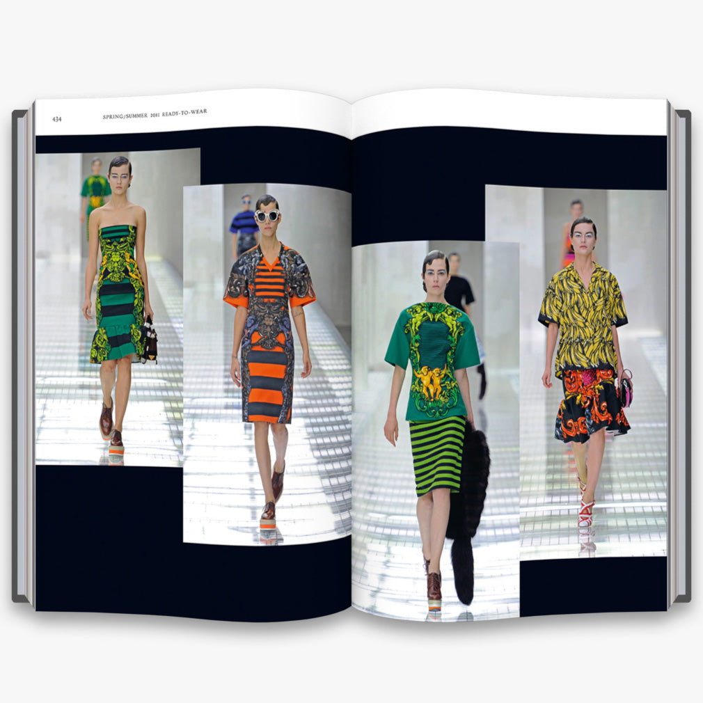 Prada: The Complete Collections (Catwalk) (Hardcover)