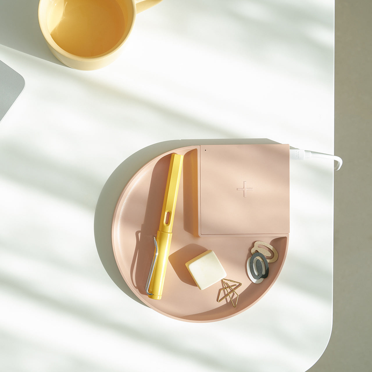 Wireless Charging Tray - pink